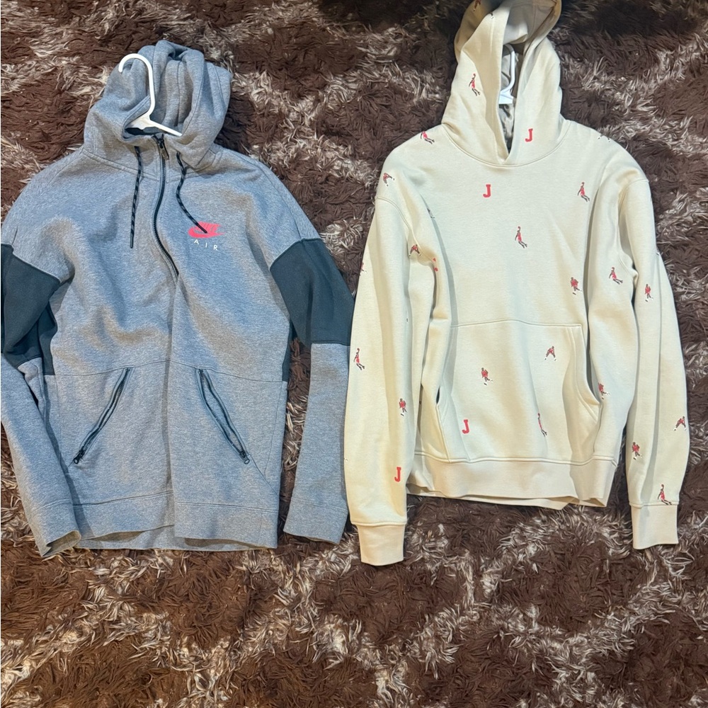 Used men’s Nike and Jordan hoodies size medium